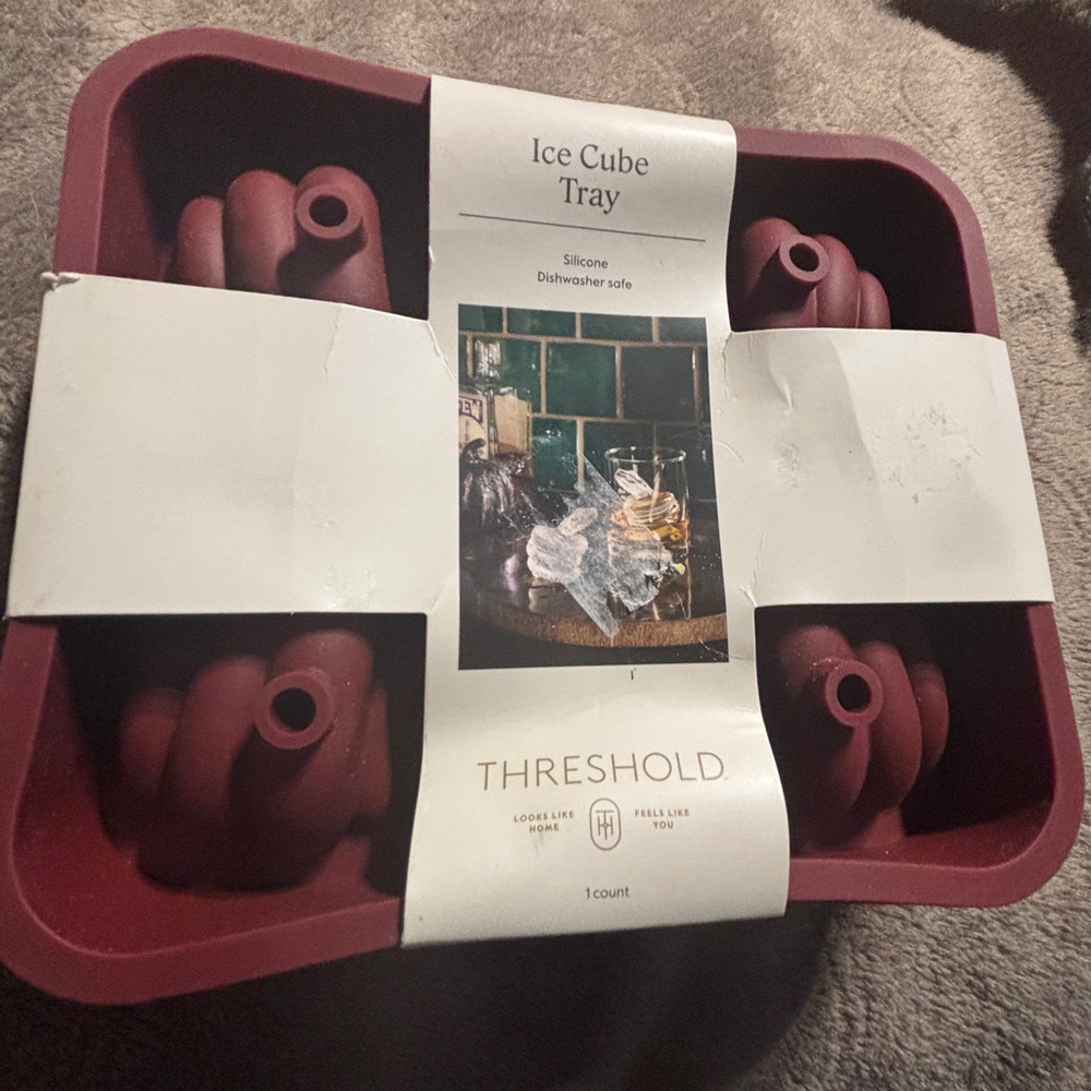 Threshold Burgundy Silicone Ice Cube Tray Snake mold . New